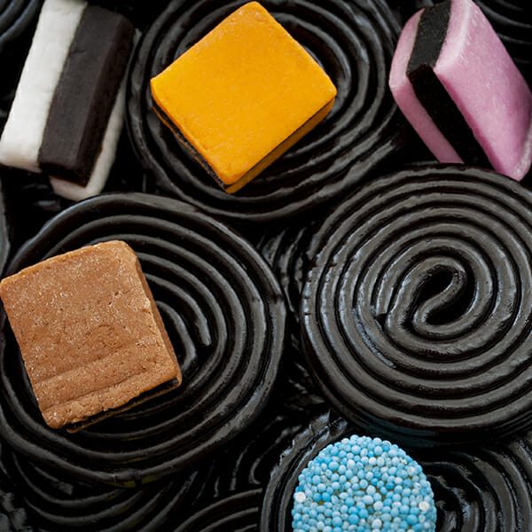 Activated carbon for ideal natural additive colourant for pigmentation